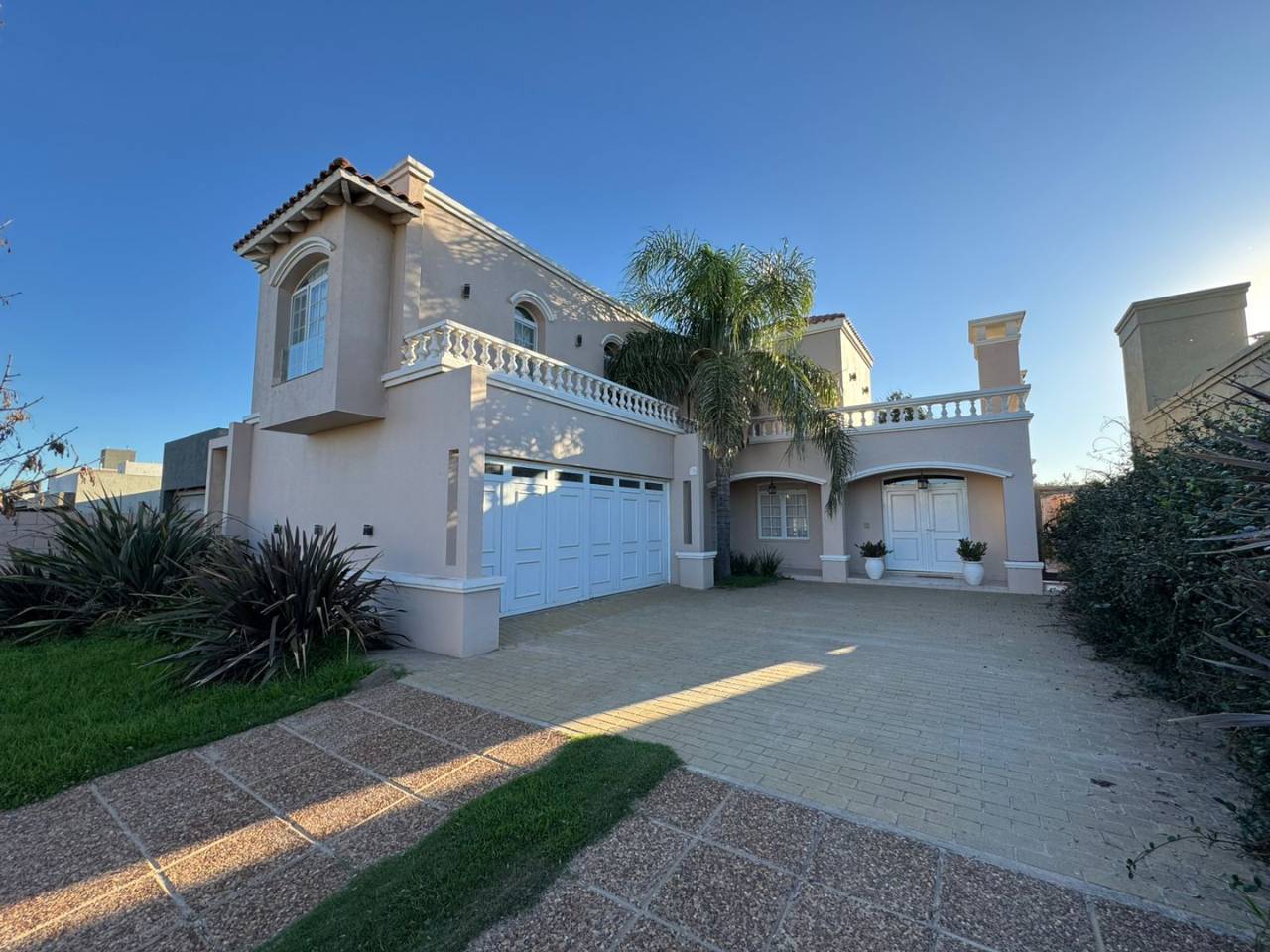 Casa en Barrio Campos Del Oeste